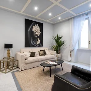 Apartamento Divo - Spanish Steps, Roma